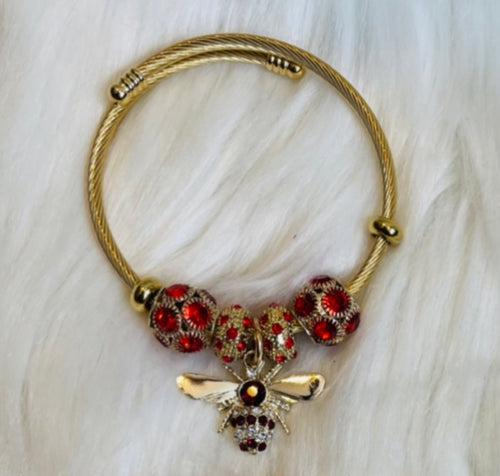 Beetle Charm Bracelet -Red